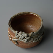 Load image into Gallery viewer, Shigaraki Frog Bowl